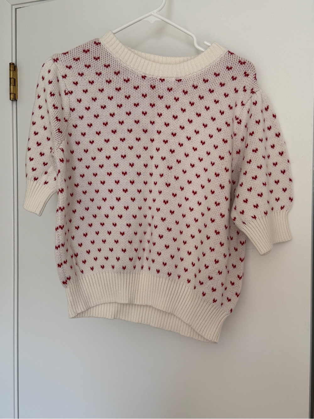 Universal Thread Cream Short-Sleeve Knit Sweater with Red Heart Motif